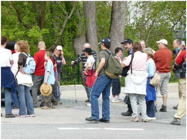 584x433 pixels (153K)